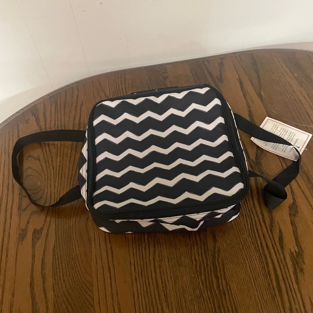Thirty one potluck perfect square thermal carrier